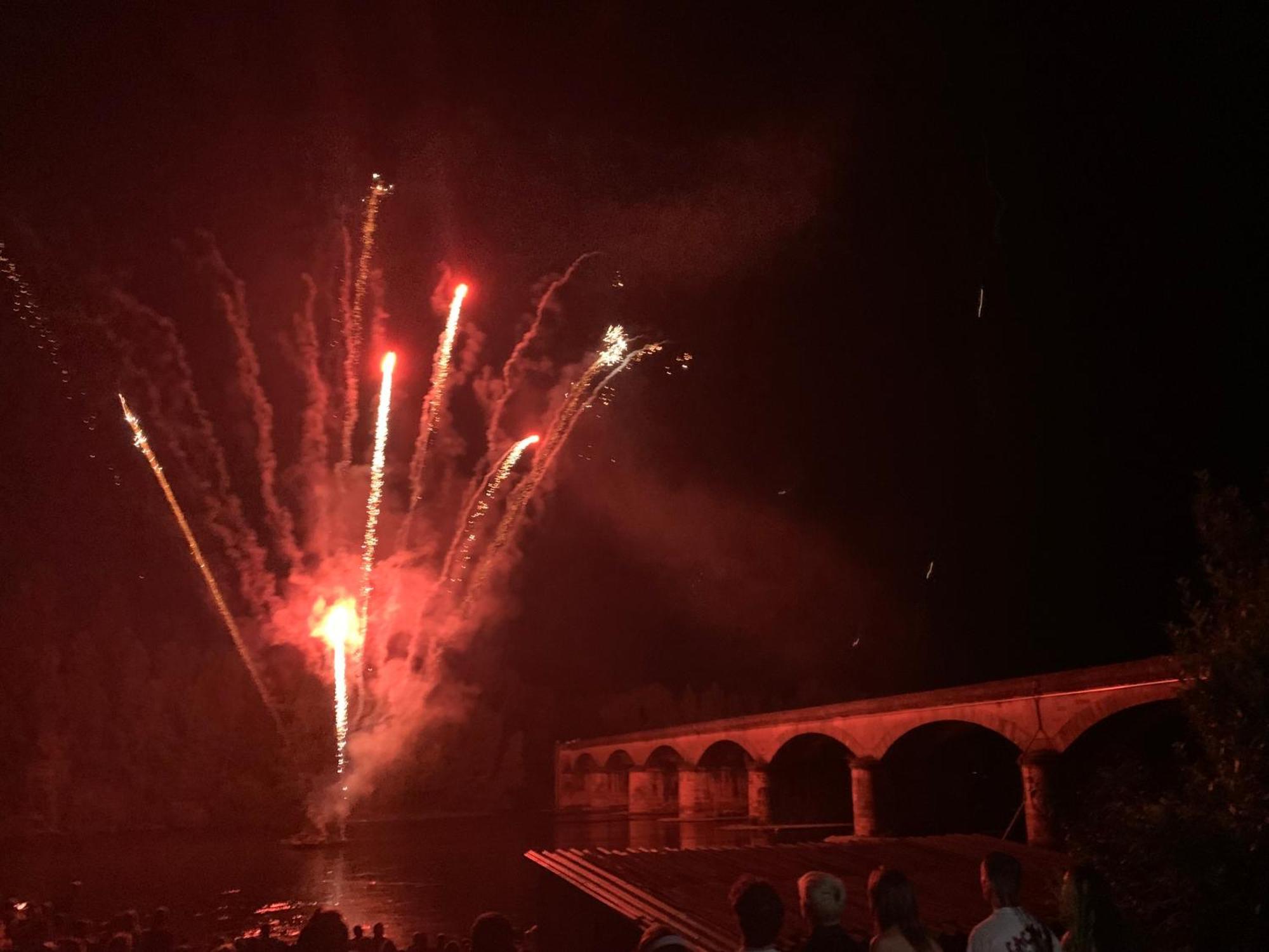 Brasseurs Du Pont - Microbrasserie Avec Chambres Siorac-en-Périgord Eksteriør bilde