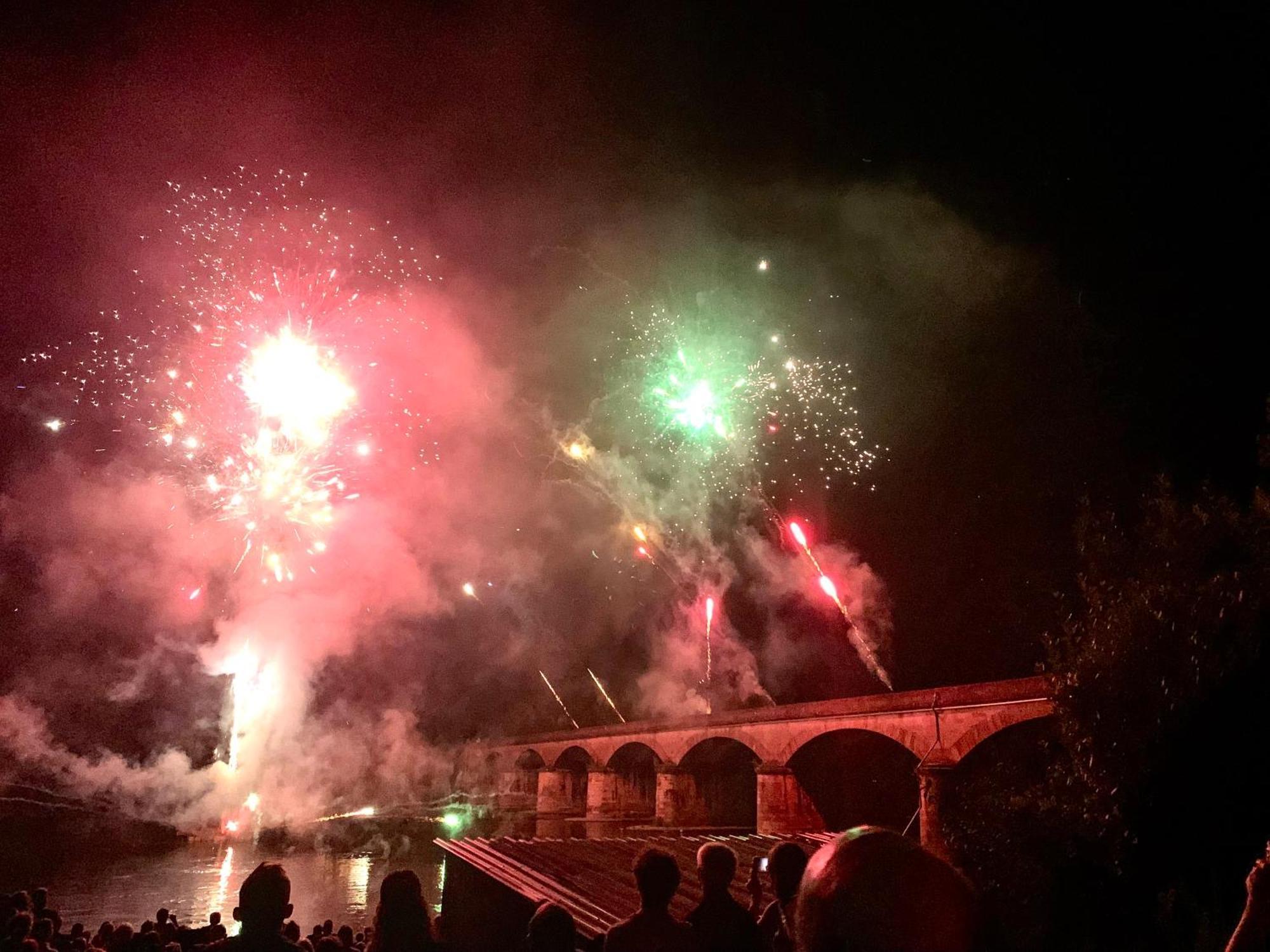 Brasseurs Du Pont - Microbrasserie Avec Chambres Siorac-en-Périgord Eksteriør bilde